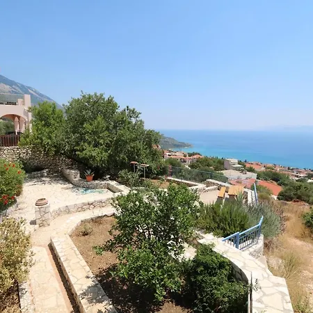 La Vista Mare Vlachata